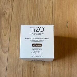 Restorative Sleeping Mask